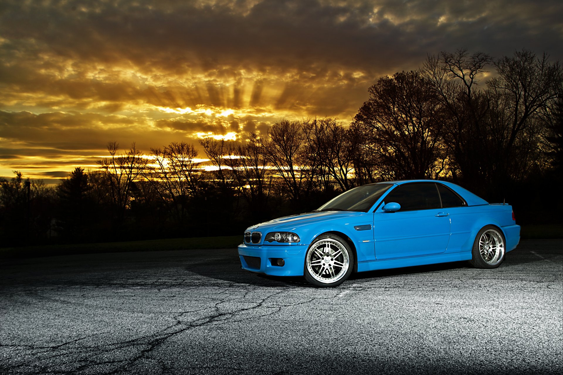 bmw m3 azul puesta de sol bmw azul cielo