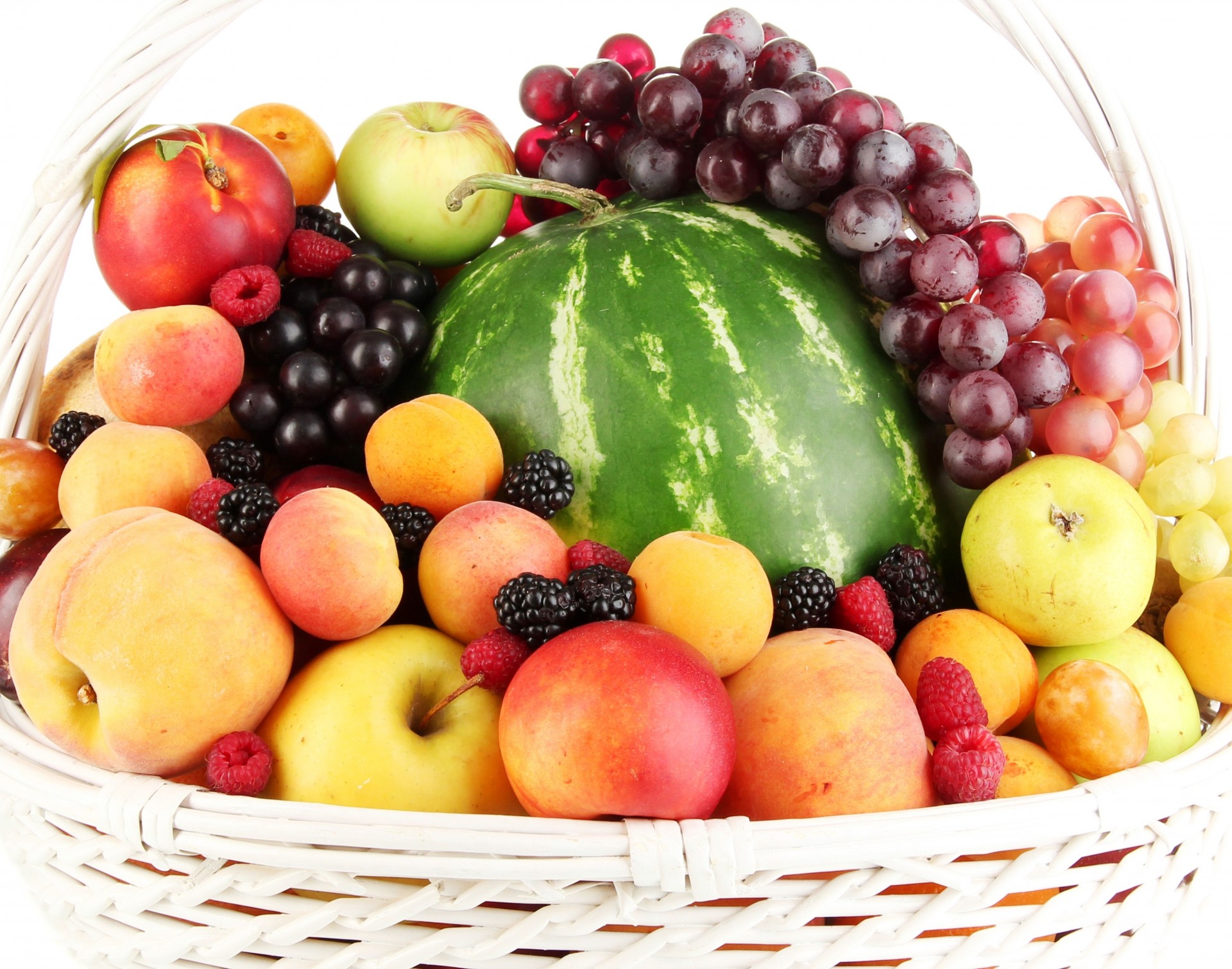 wassermelone obst essen äpfel trauben einkaufen pfirsiche