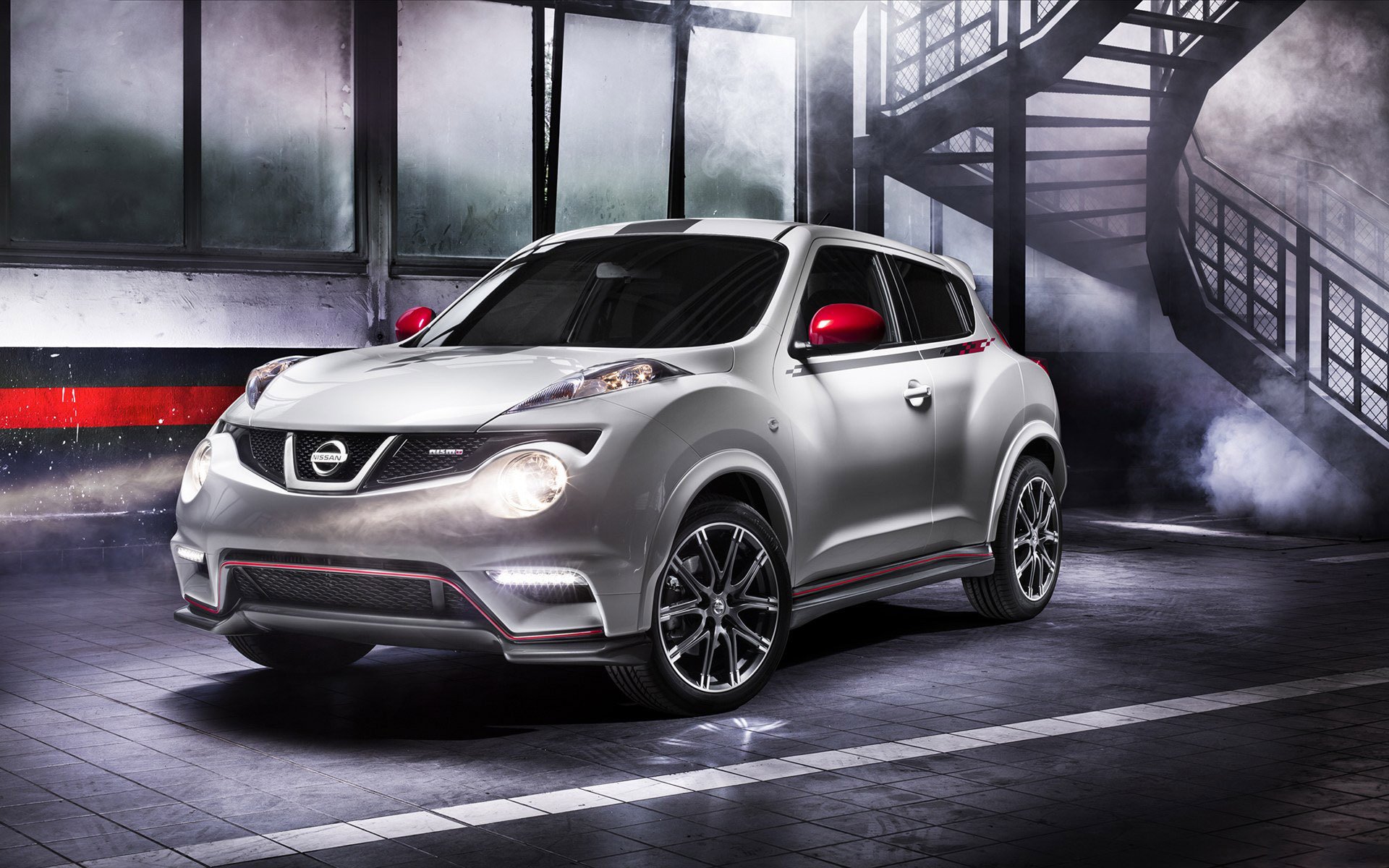 nissan juke nismo ниссан джук нисмо кроссовер передок тюнинг фары диски лестница дым