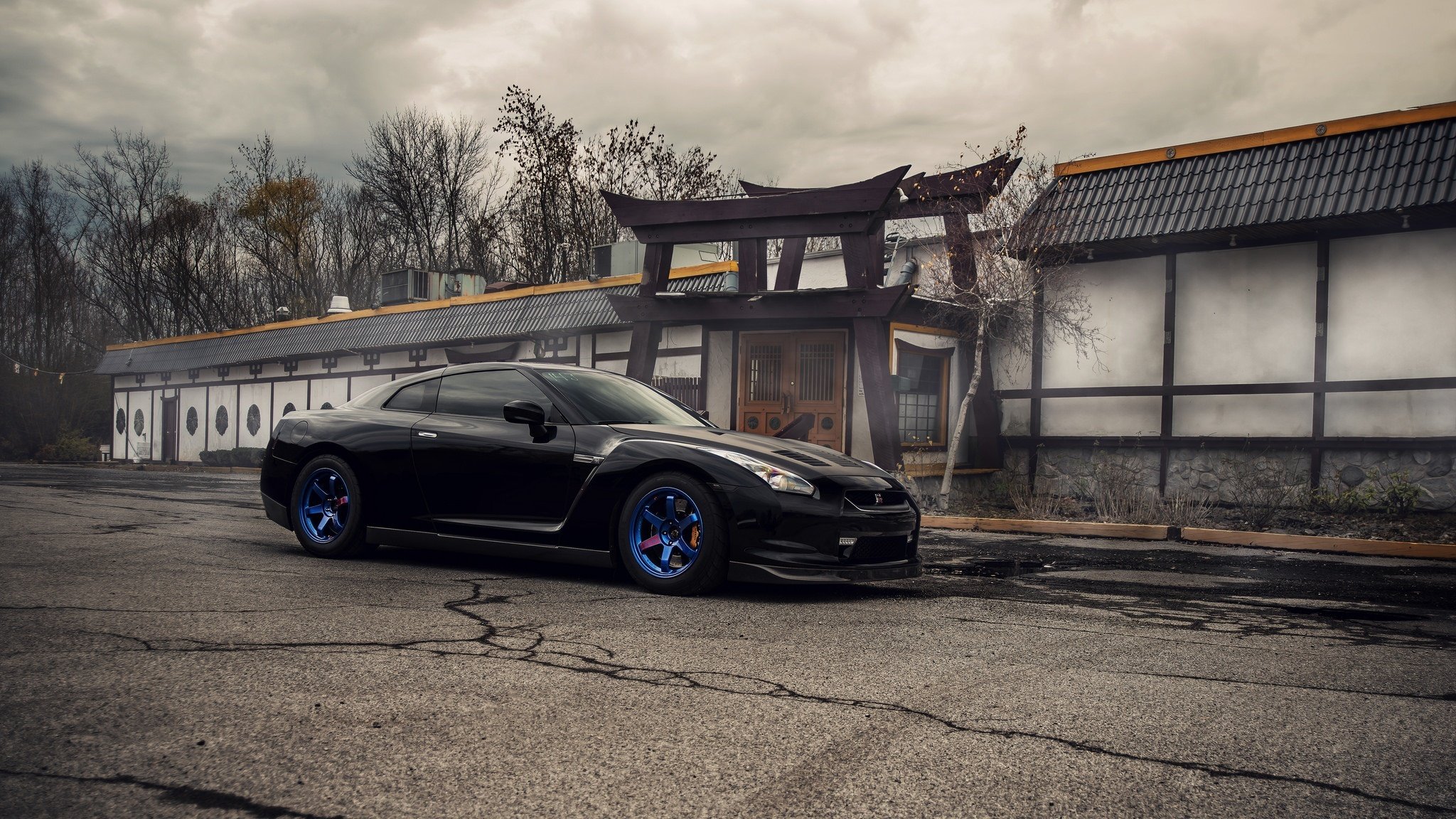 nissan gt-r r35 ruedas azules frente