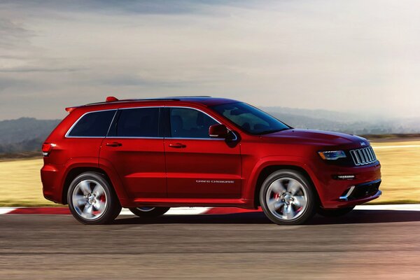 Sfondo rosso JEEP grand cherokee