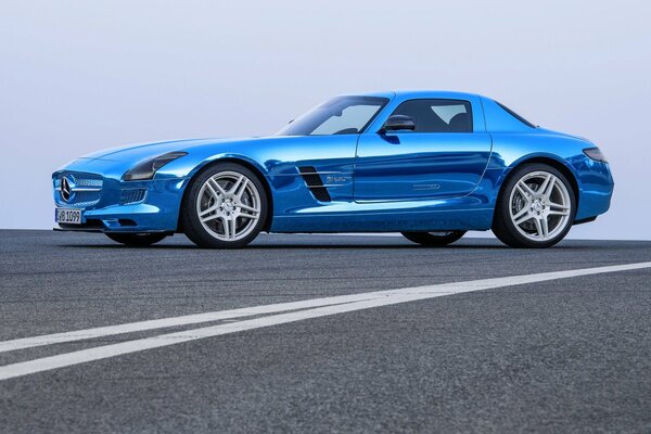 Blue Mercedes Sports Car