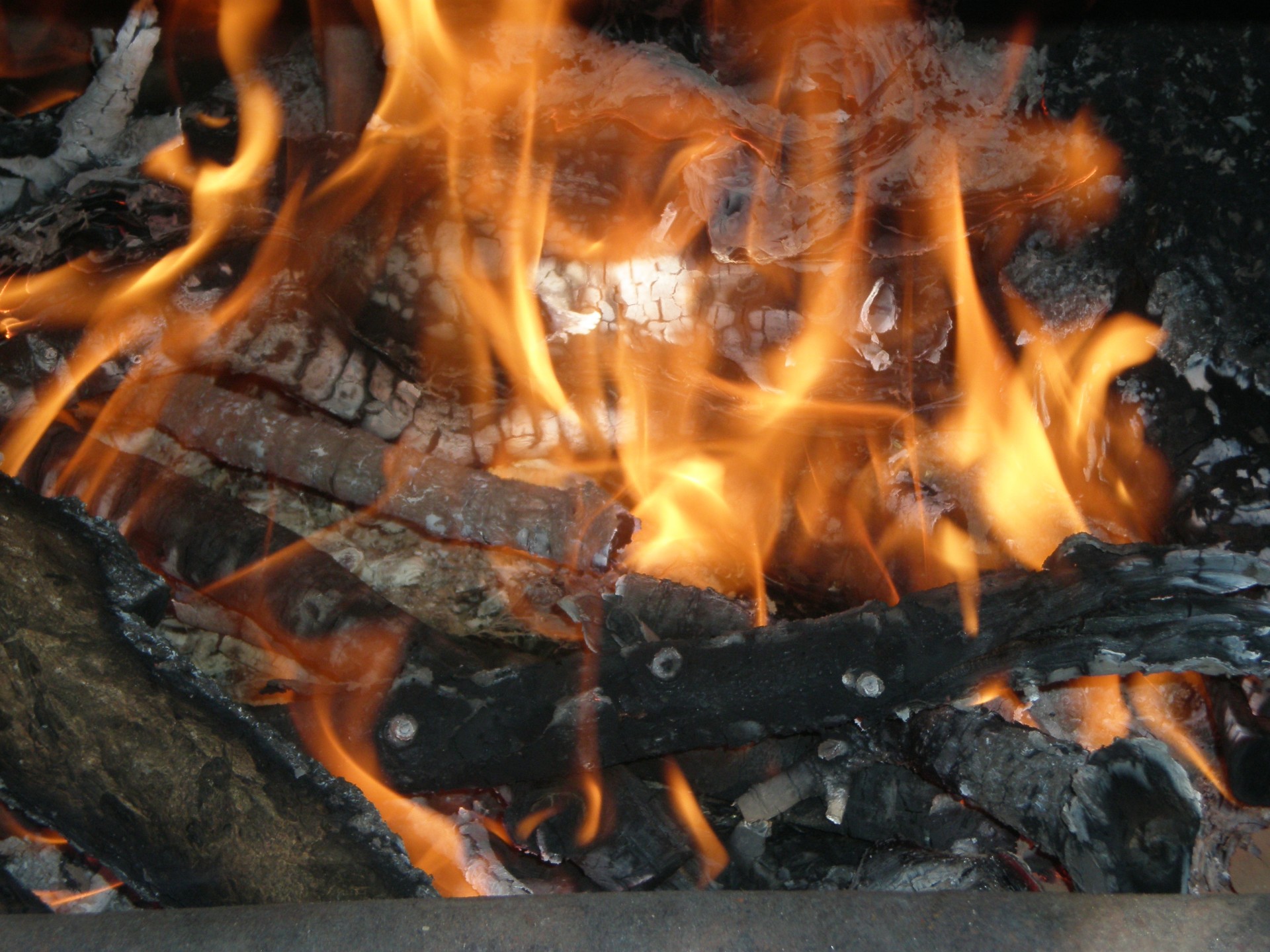 feu flamme bûches