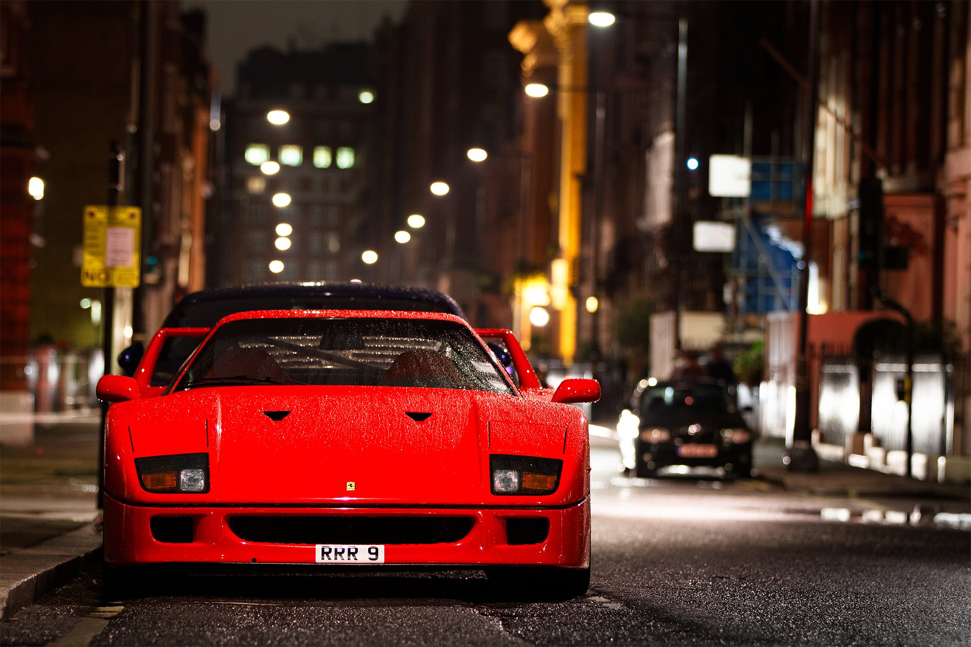 ferrari f 40 town night street wet drop