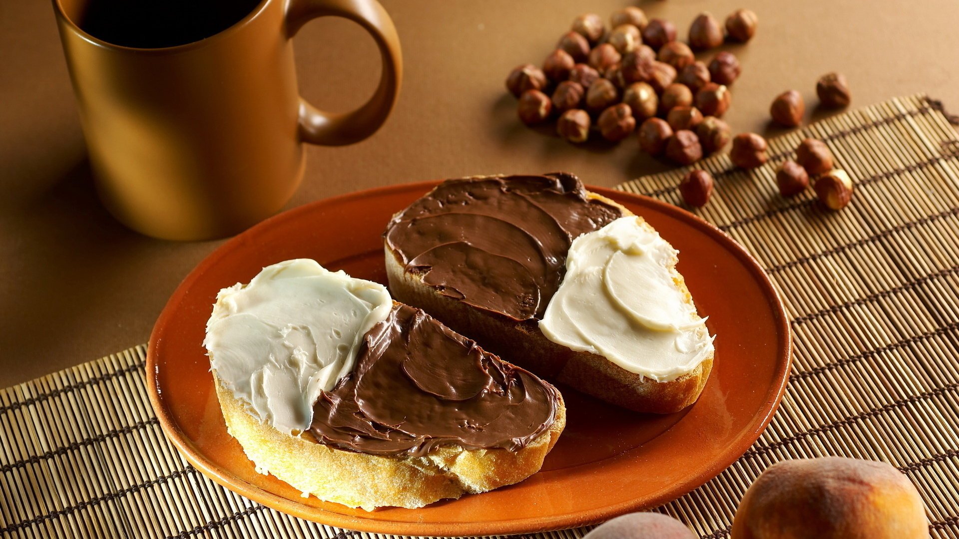 pan comida nueces taza plato crema chocolate comida pan