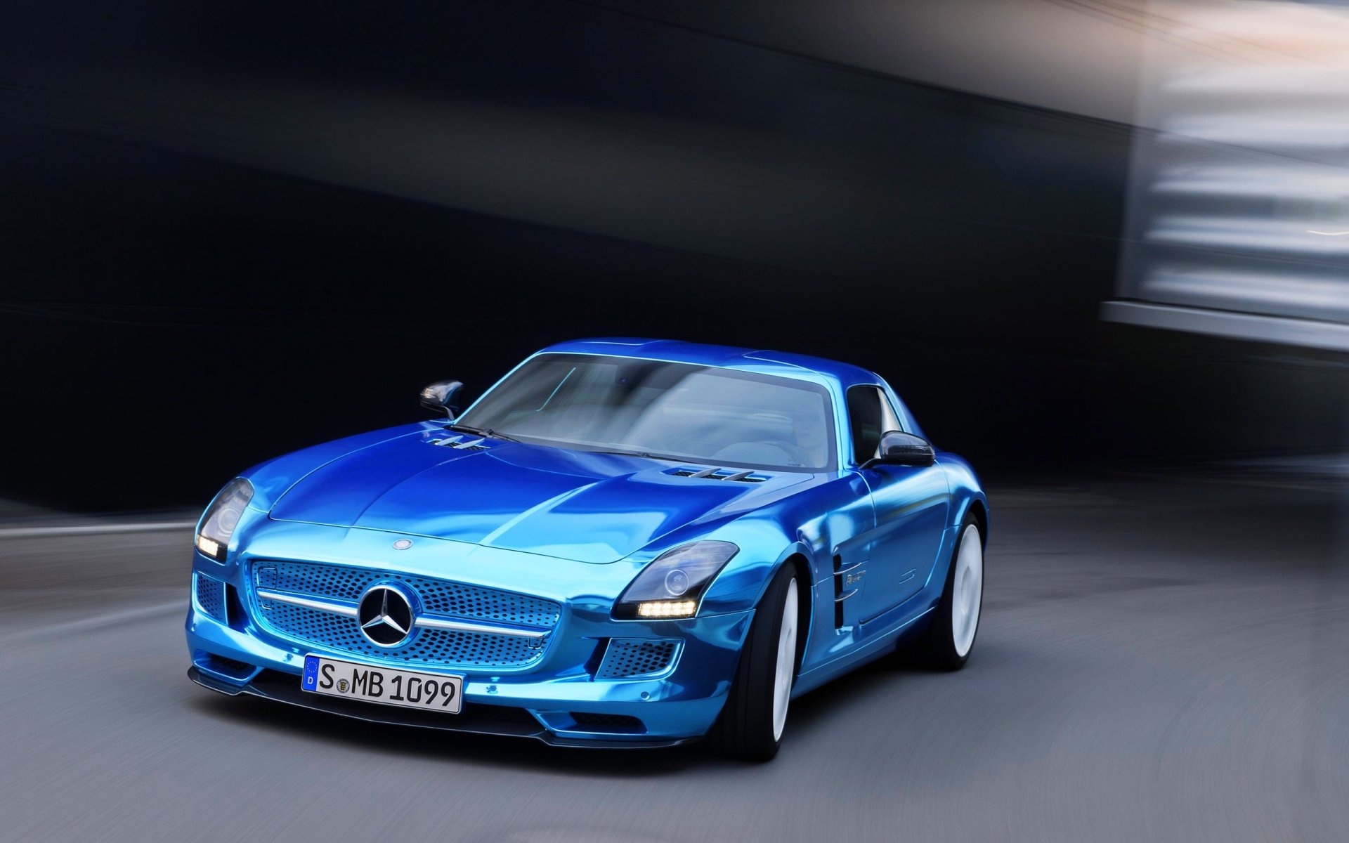 mercedes-benz sls amg coupe electric driv blue front car sports car chrome light