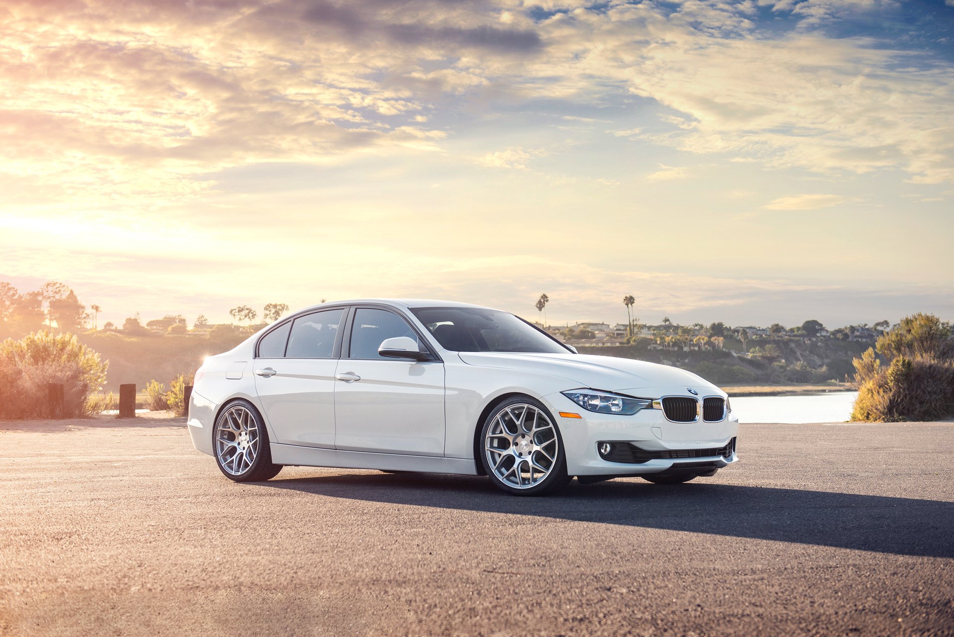 bmw serie 3 sedán 328i blanco frente