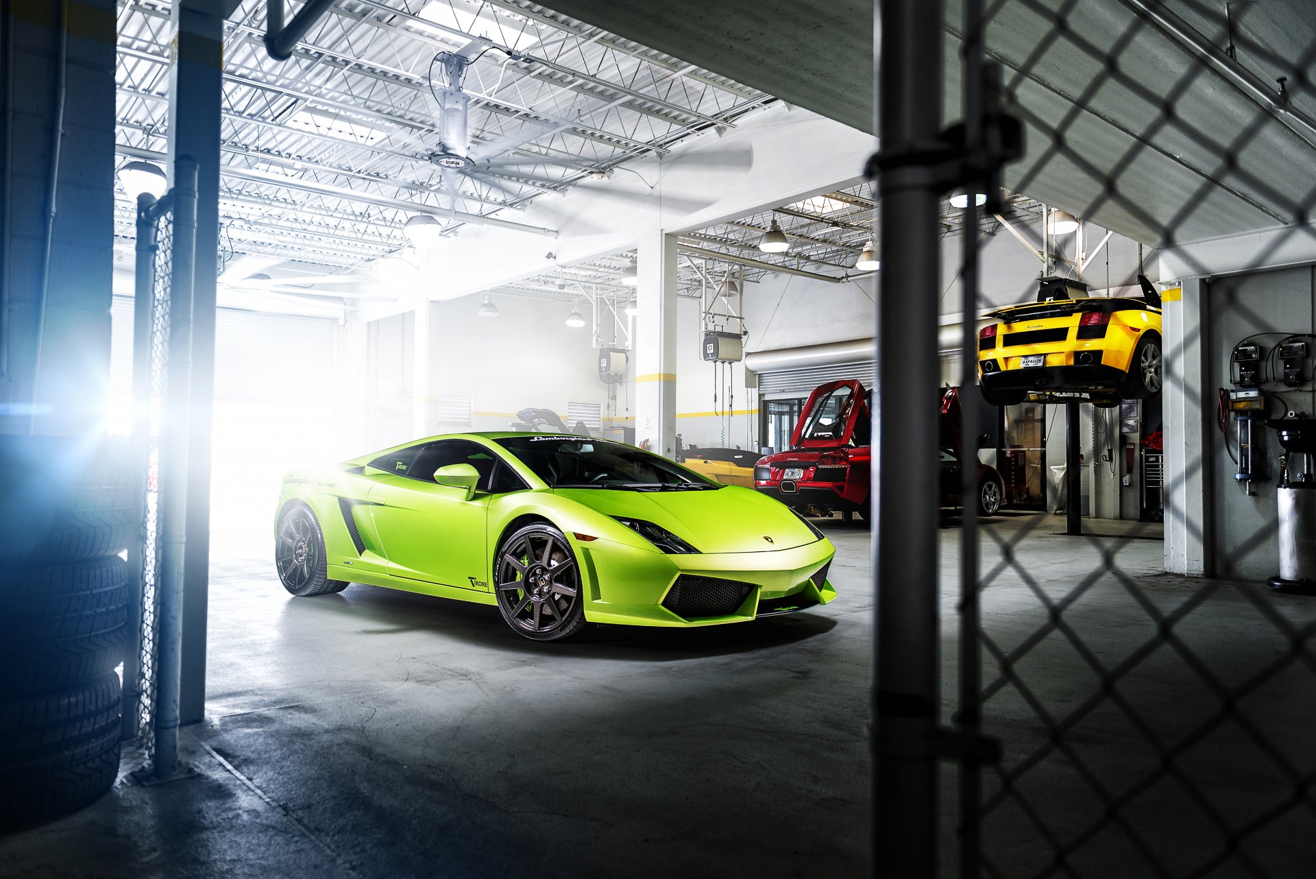 lamborghini gallardo grün garage