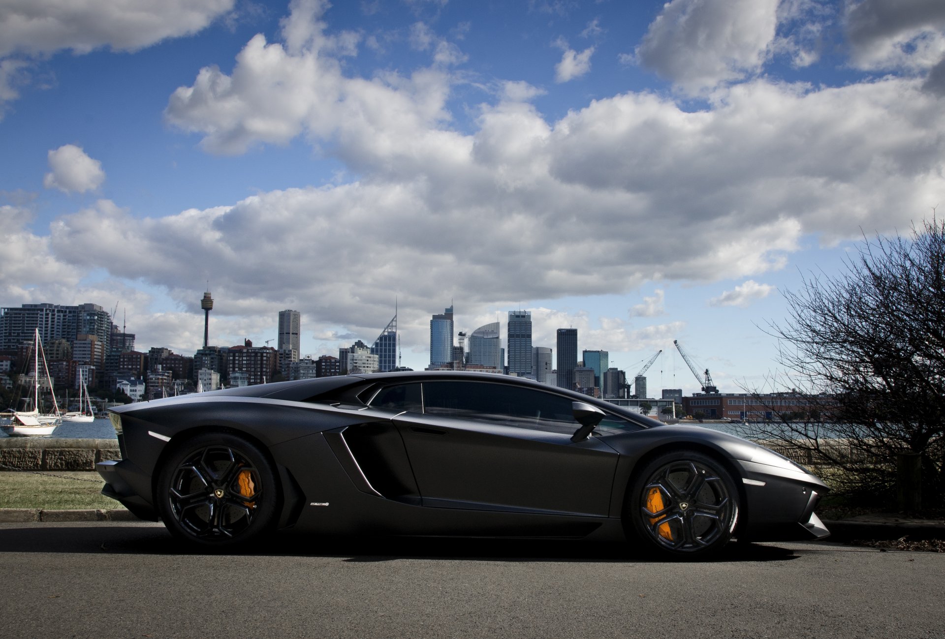 lamborghini aventador lp700-4 matte black lamborghini aventador matte black profile shadow embankment city sky cloud