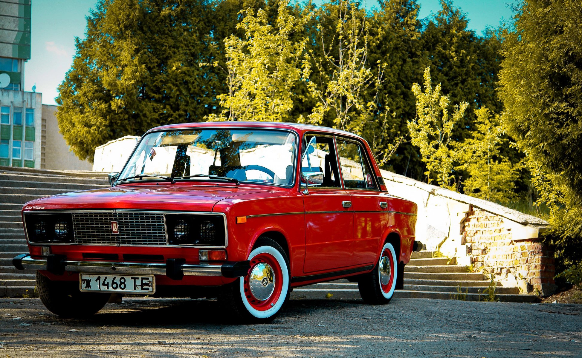 lada zhiguli florero rojo shoha retro clásico leyenda fondo de pantalla fondo