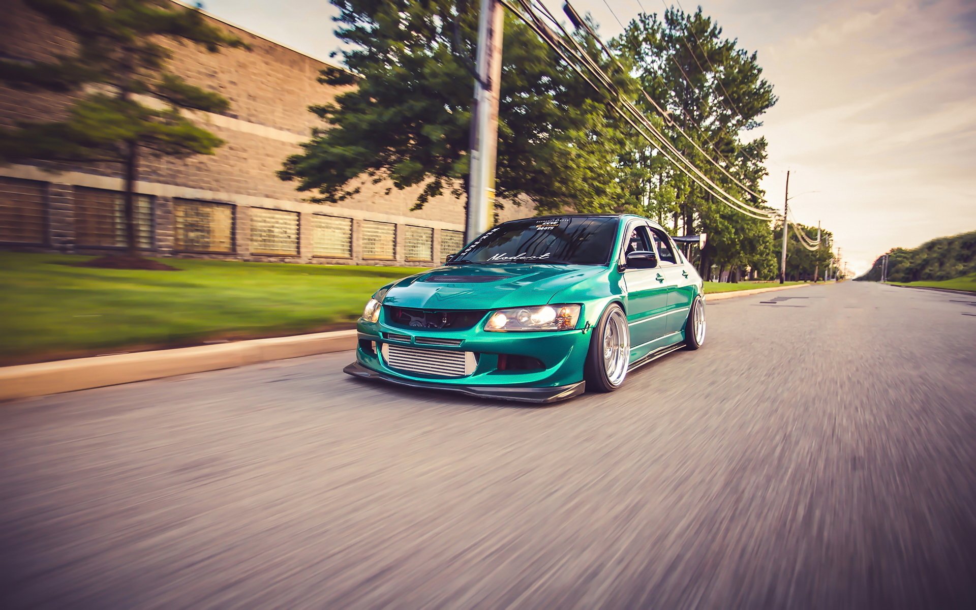 mitsubishi lancer evo 8 tuning mitsubishi car in motion