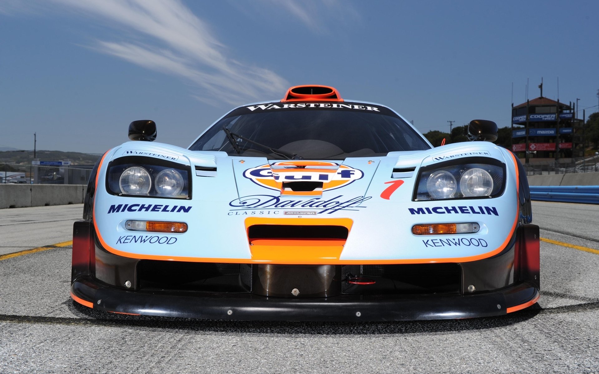 mclaren f1 gtr longtail 1997 mclaren f1 supercar auto da corsa anteriore cielo sfondo