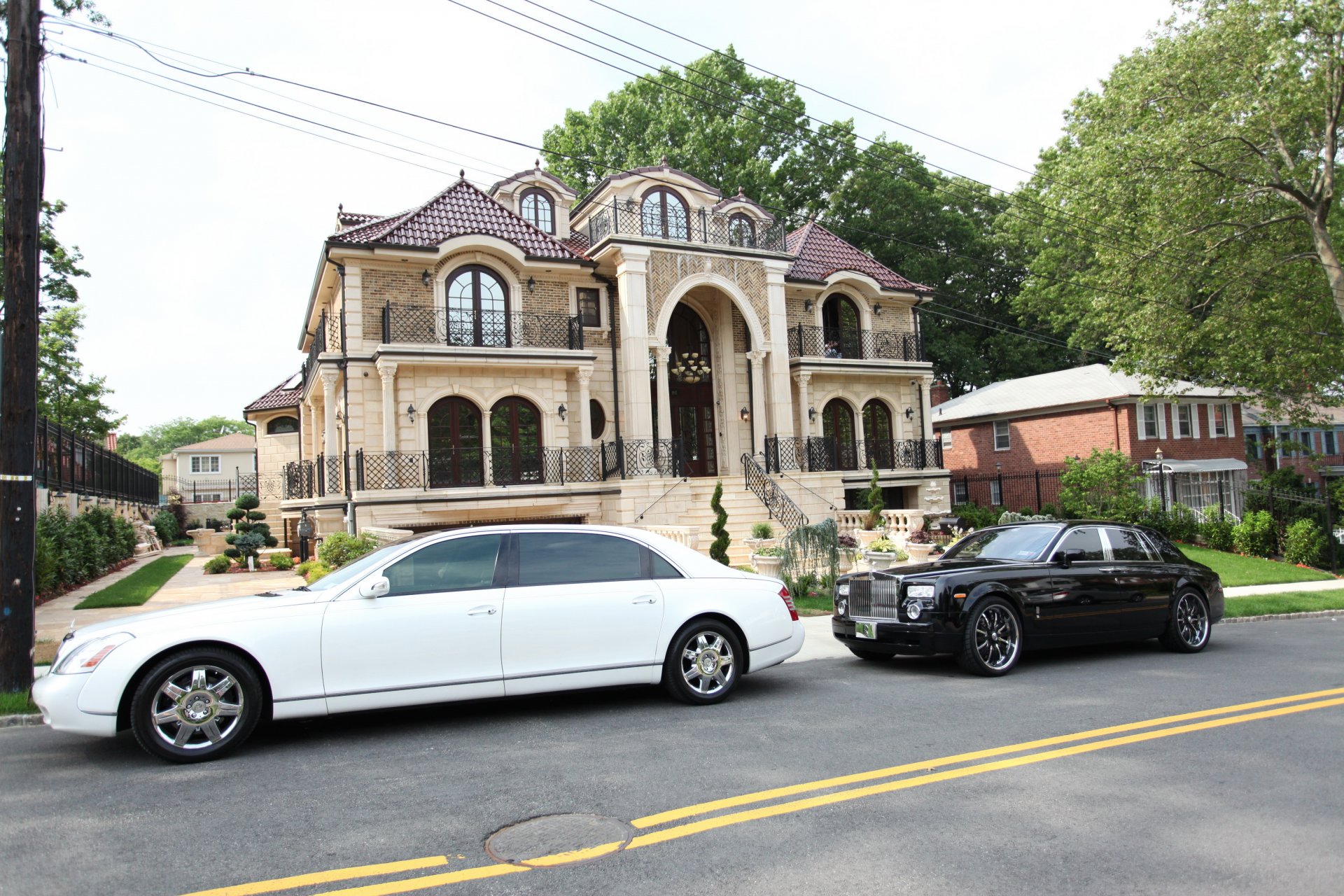 samochody maybach landaulet rolls-royce ghost