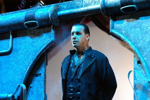 Voelkerball fino lindemann canta nella band rammstein