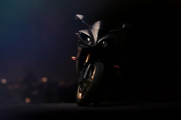 Moto de sport noir Yamaha