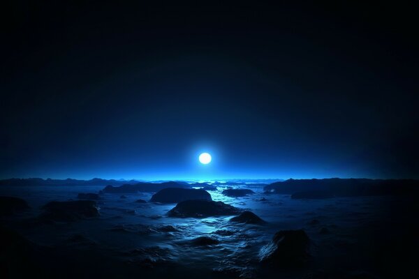 Moonlight path to the horizon