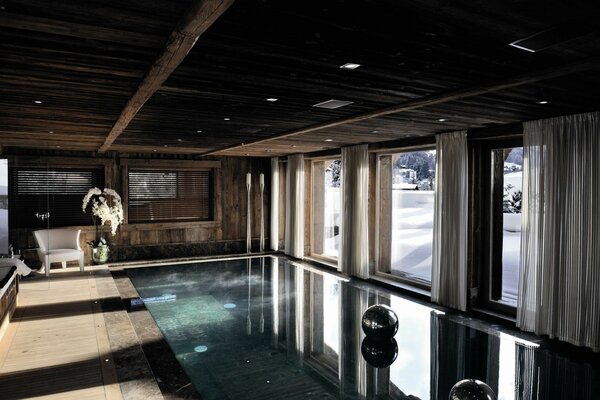 Design des Pools im Winter