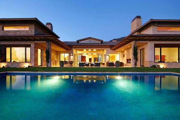 Beautiful villa with a large swimming pool