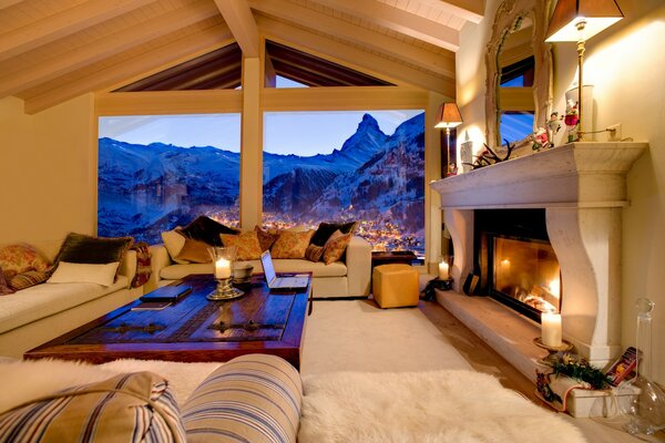 A huge room with a beautiful fireplace