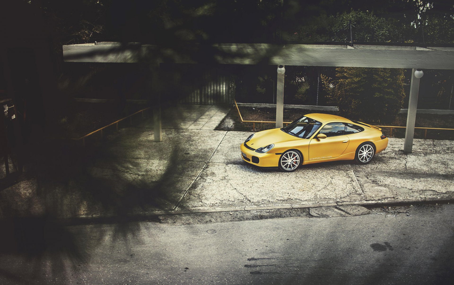 porsche carrera wildness yellow porsche