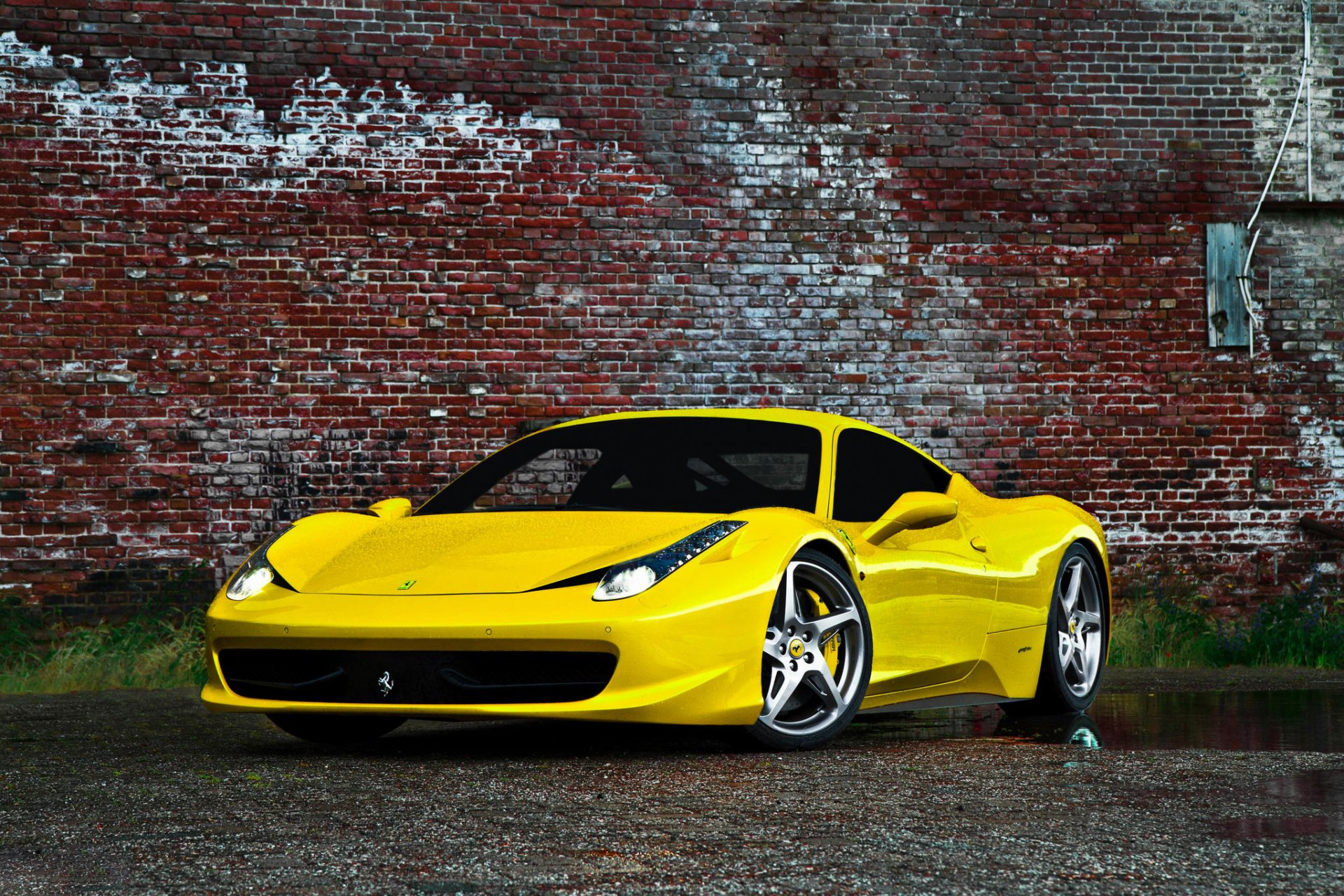 ferrari ferrari italia italia giallo oro