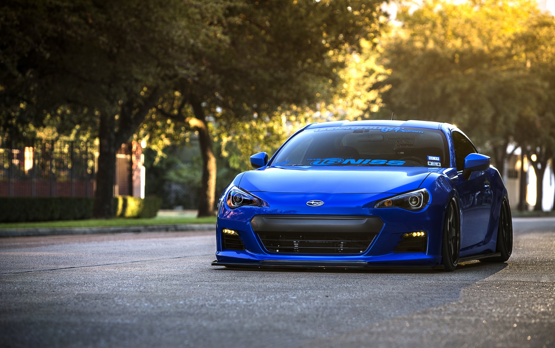 ubaru brz blue front subaru brz sports car coupe