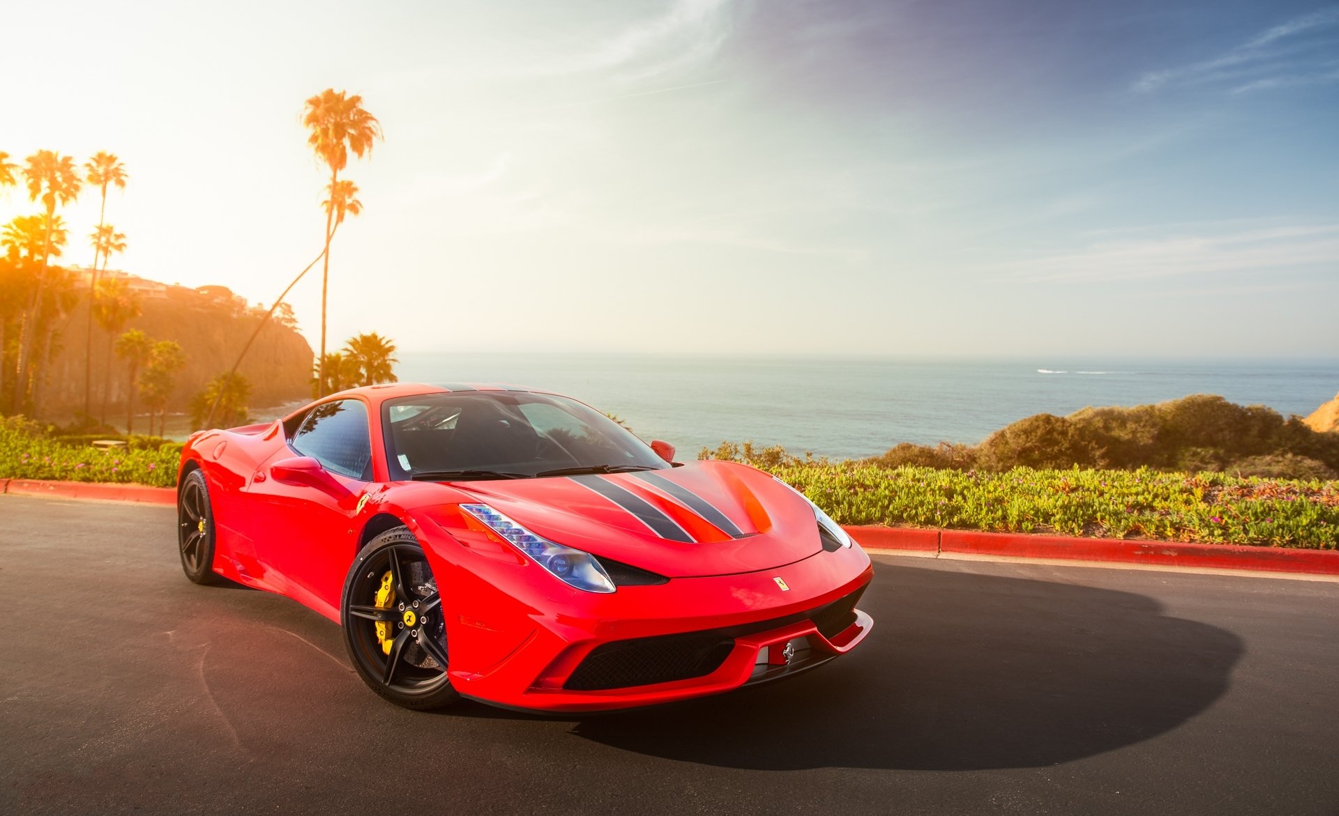 ferrari 458 speciale rouge ferrari rouge ciel nuages océan