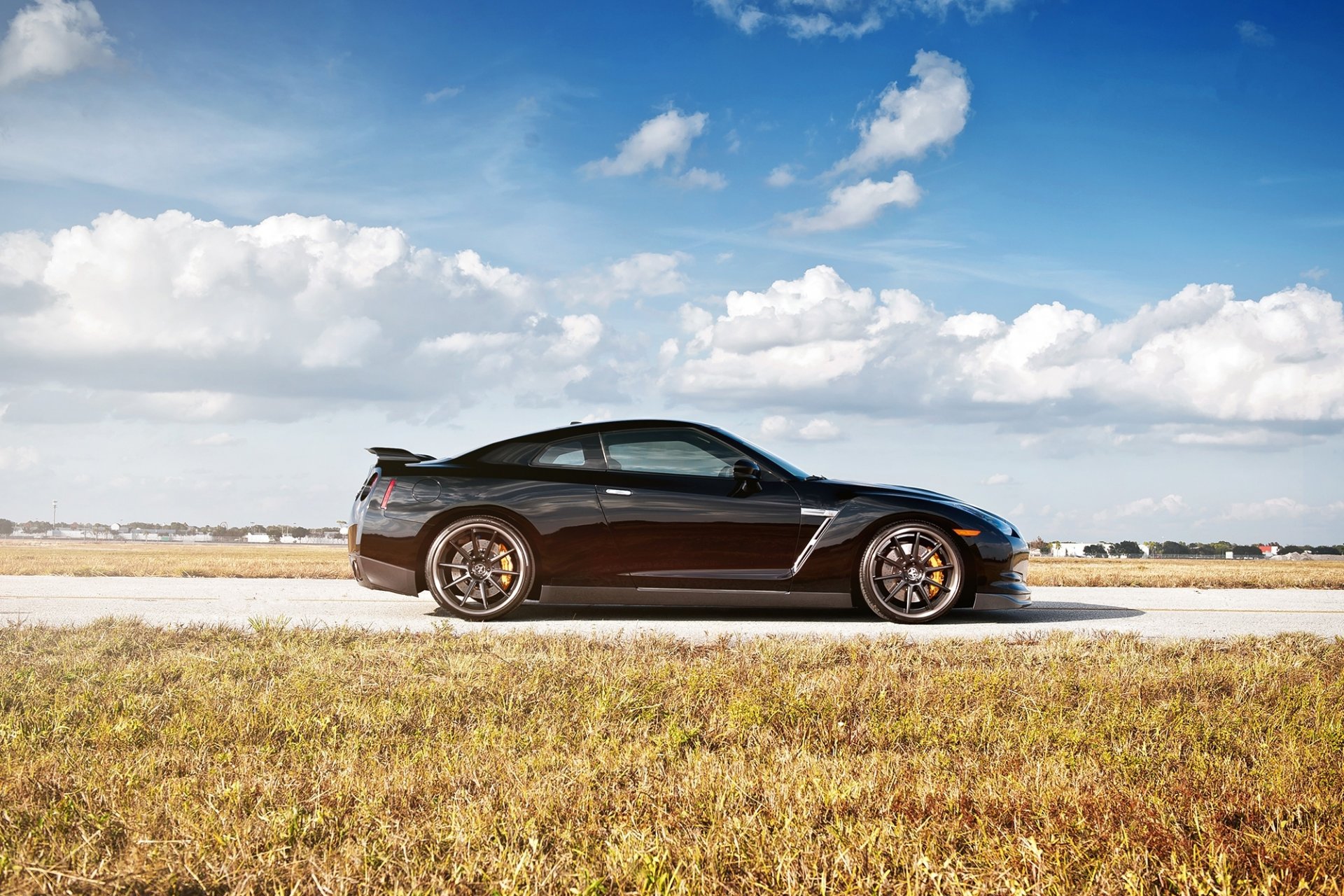 nissan gt-r r35 black wheels nissan gtr profile wheels road sky cloud