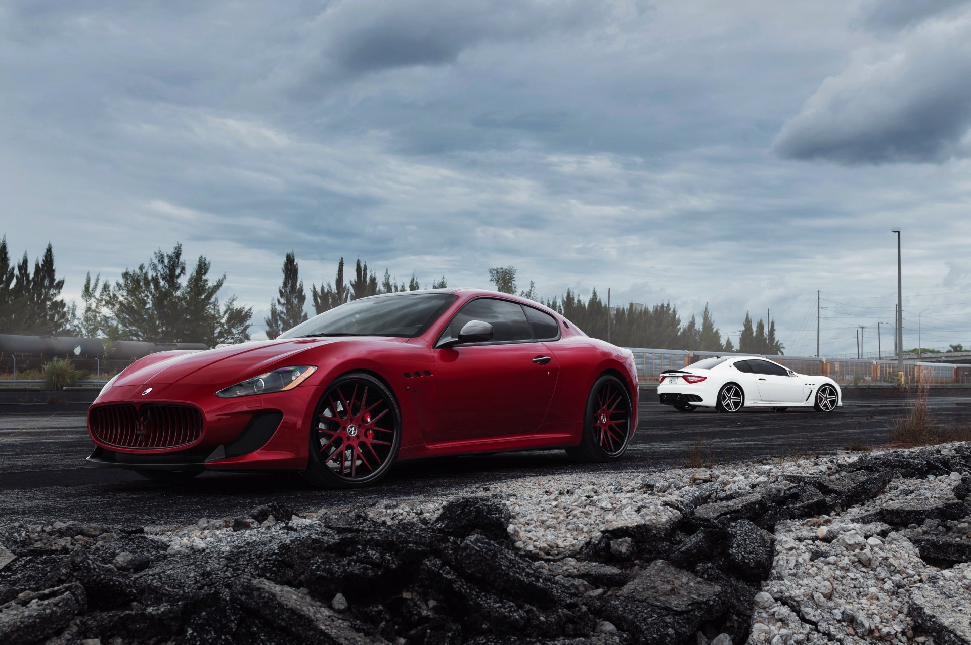 maserati granturismo mc red front white rear maserati gran turismo