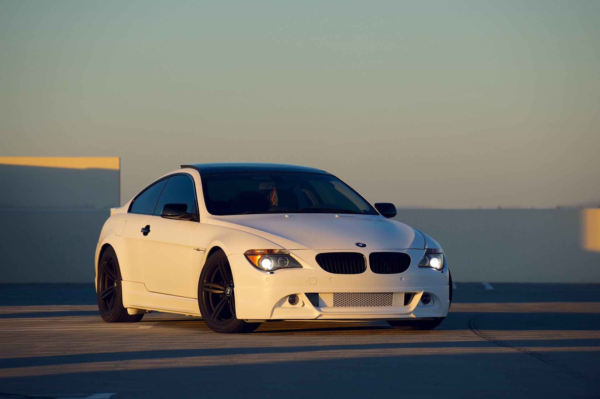 bmw m6 e63 white sunset bmw front view