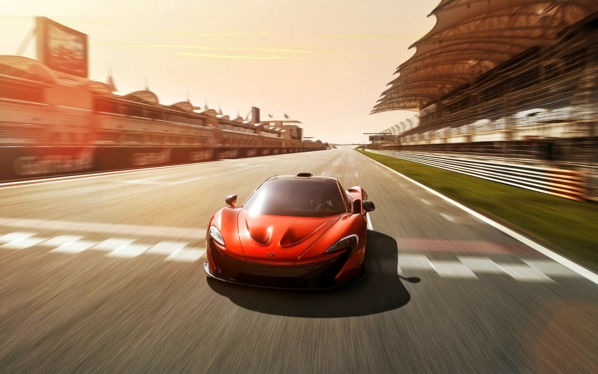 mclaren p1 auto auto arancione auto sportiva strada pista tribune