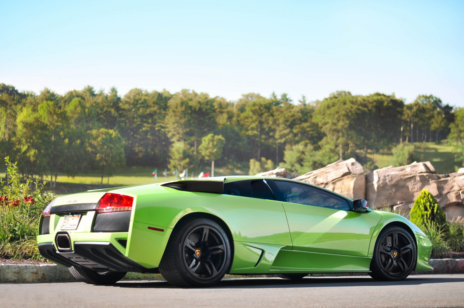 lamborghini murcielago lp670-4 sv verde lamborghini mursielago vista trasera reflexión árboles cielo