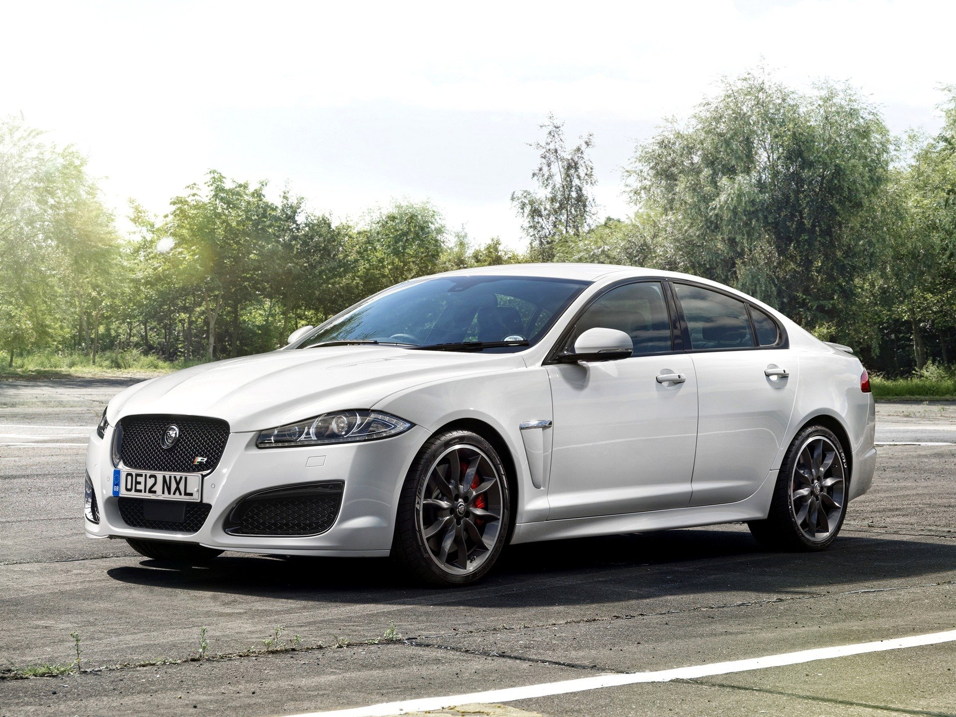 coche papel pintado blanco jaguar xfr velocidad de actualización reino unido-spec escritorio papel pintado jaguar spiid pak hermoso coche frente