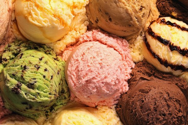 Ice cream balls. Ice cream of different flavors. Desktop Screensavers