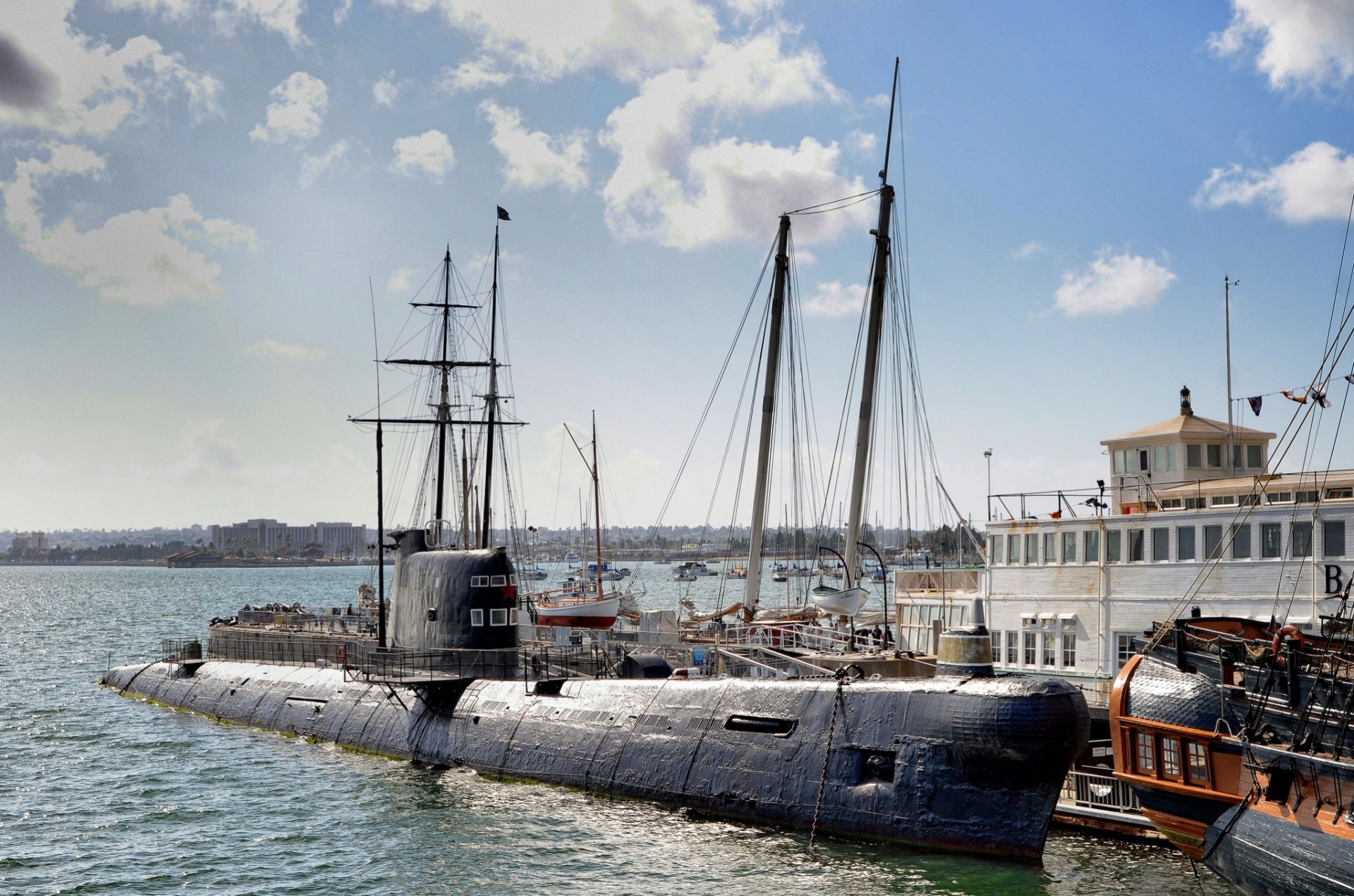 california submarino museo yates muelle san diego