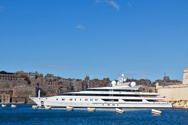 Valleta Yacht in Malta