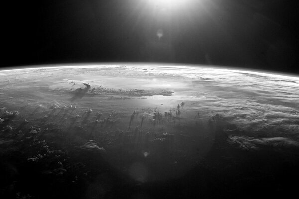Vista desde el espacio del océano Pacífico del planeta Tierra