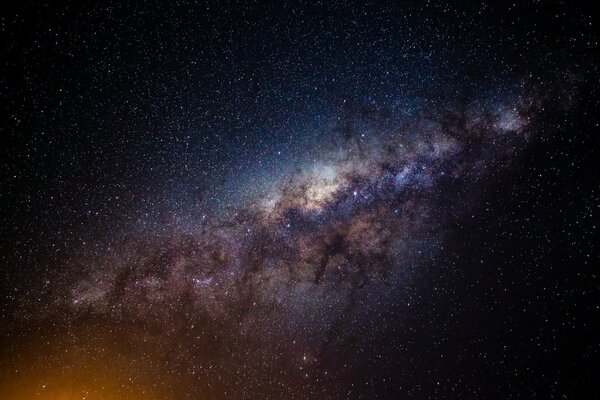 Fotos de la vía láctea en el cielo nocturno