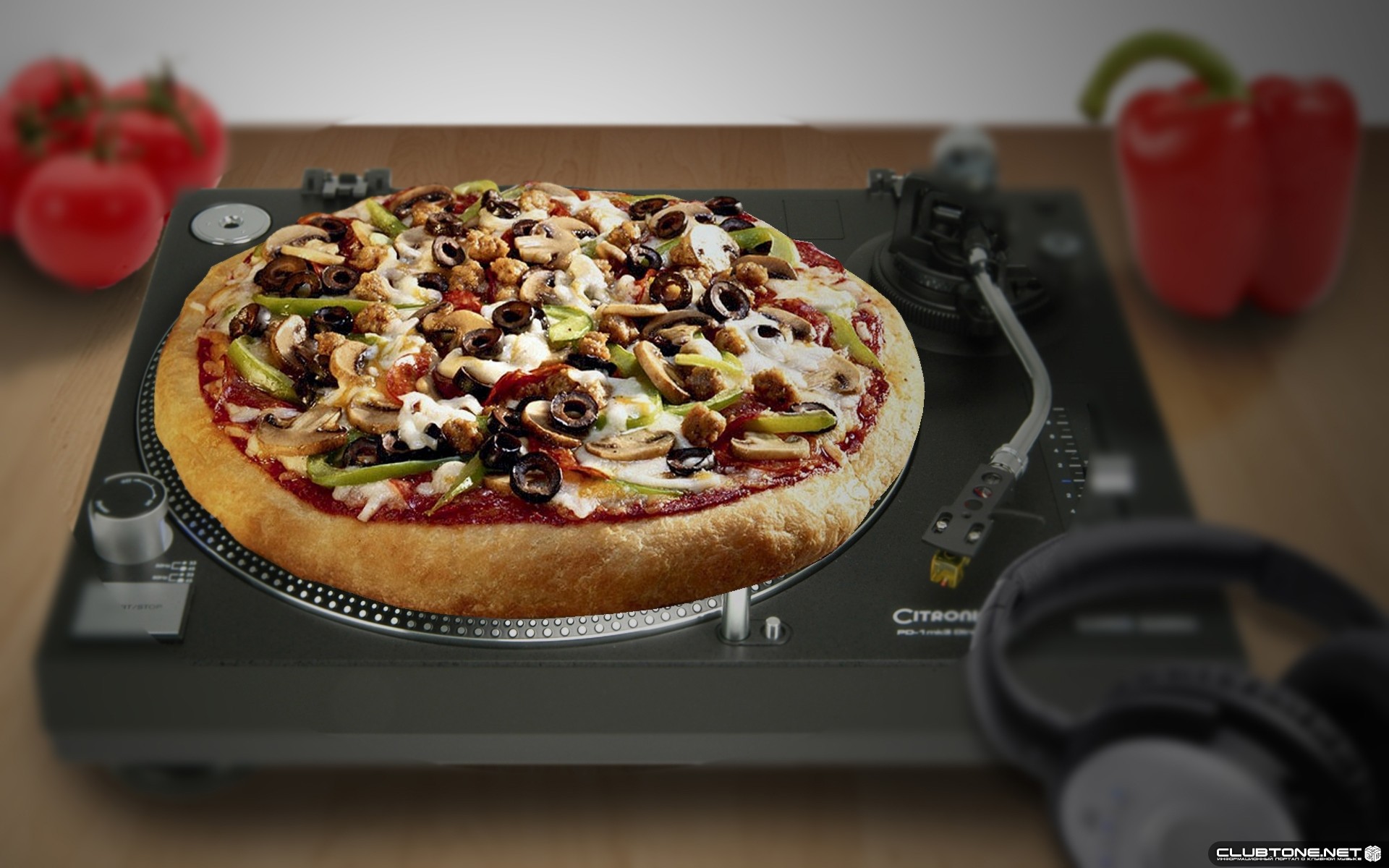 music remote pizza