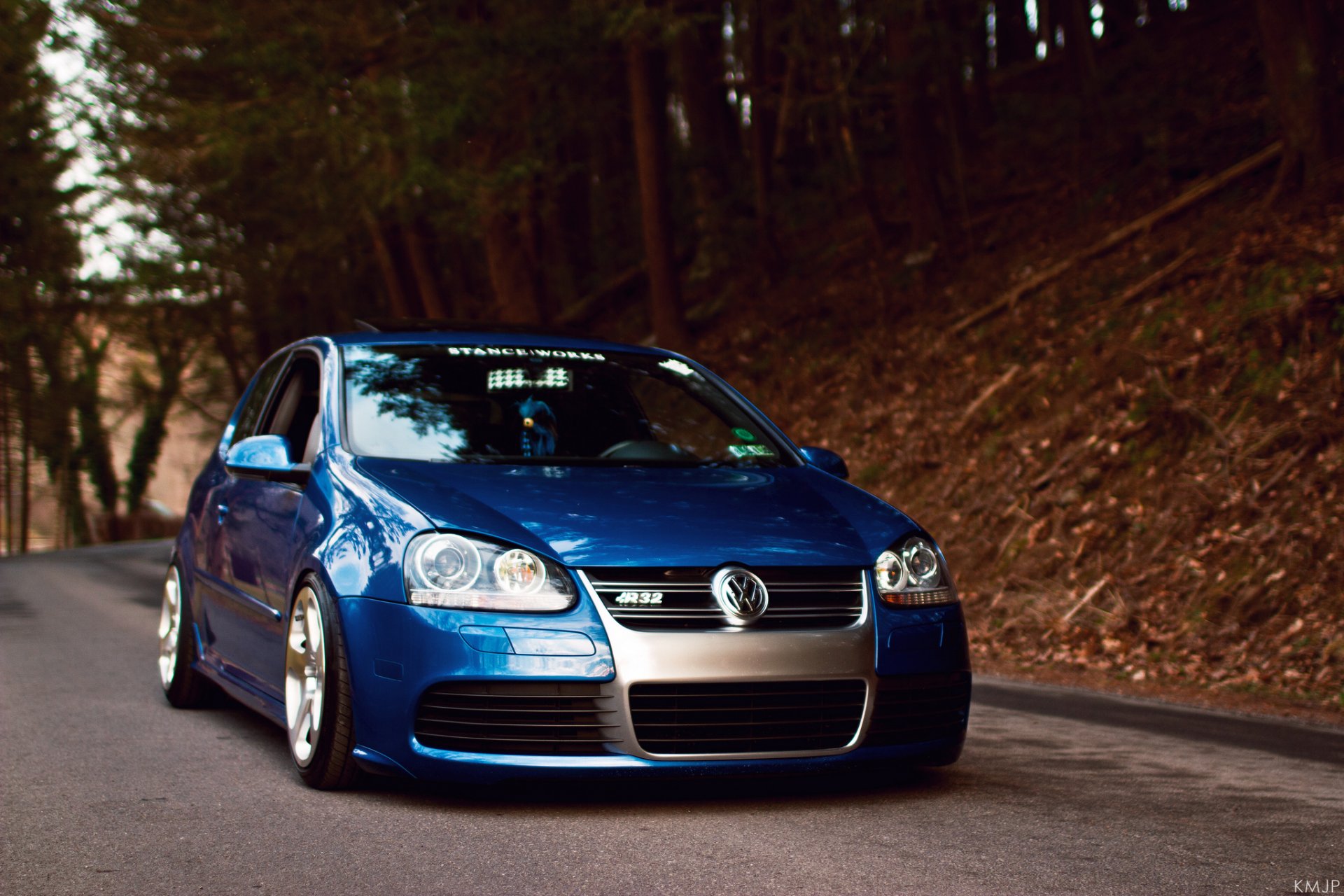 volkswagen golf r32 azul tuning frente