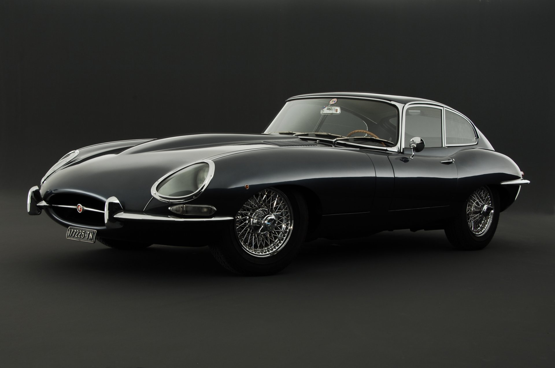 e-type jaguar retro samochód sportowy