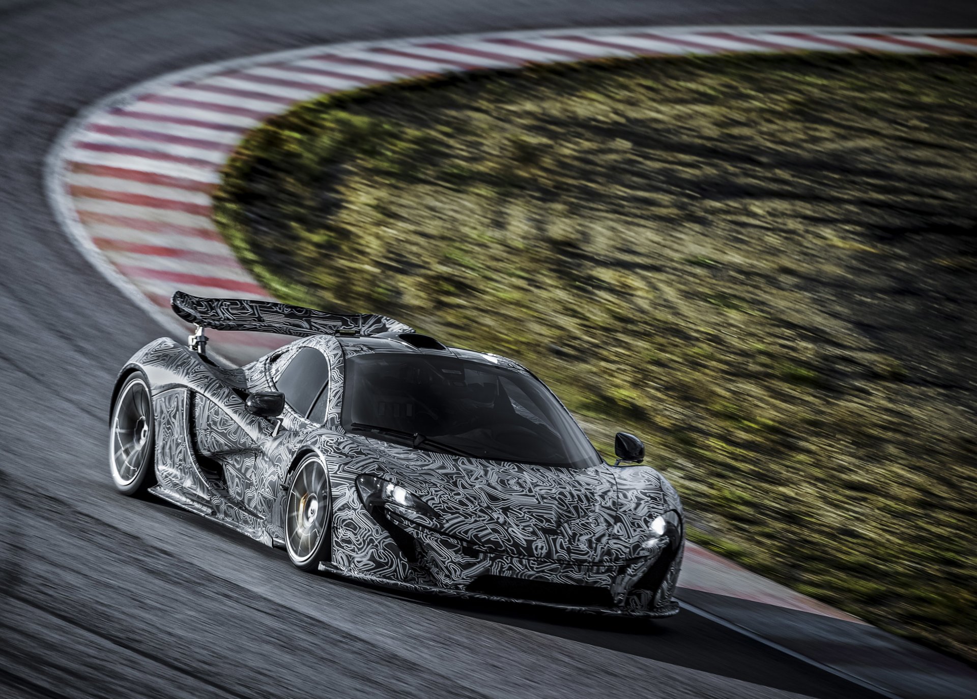 mclaren p1 supersportwagen