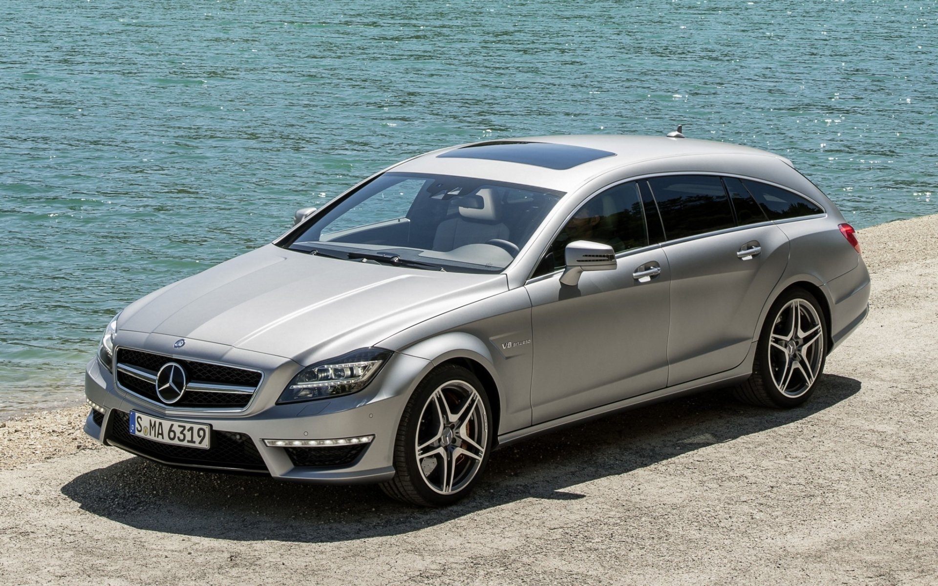 mercedes-benz cls amg shooting brake mercedes.tsls amg station wagon front silver shore water