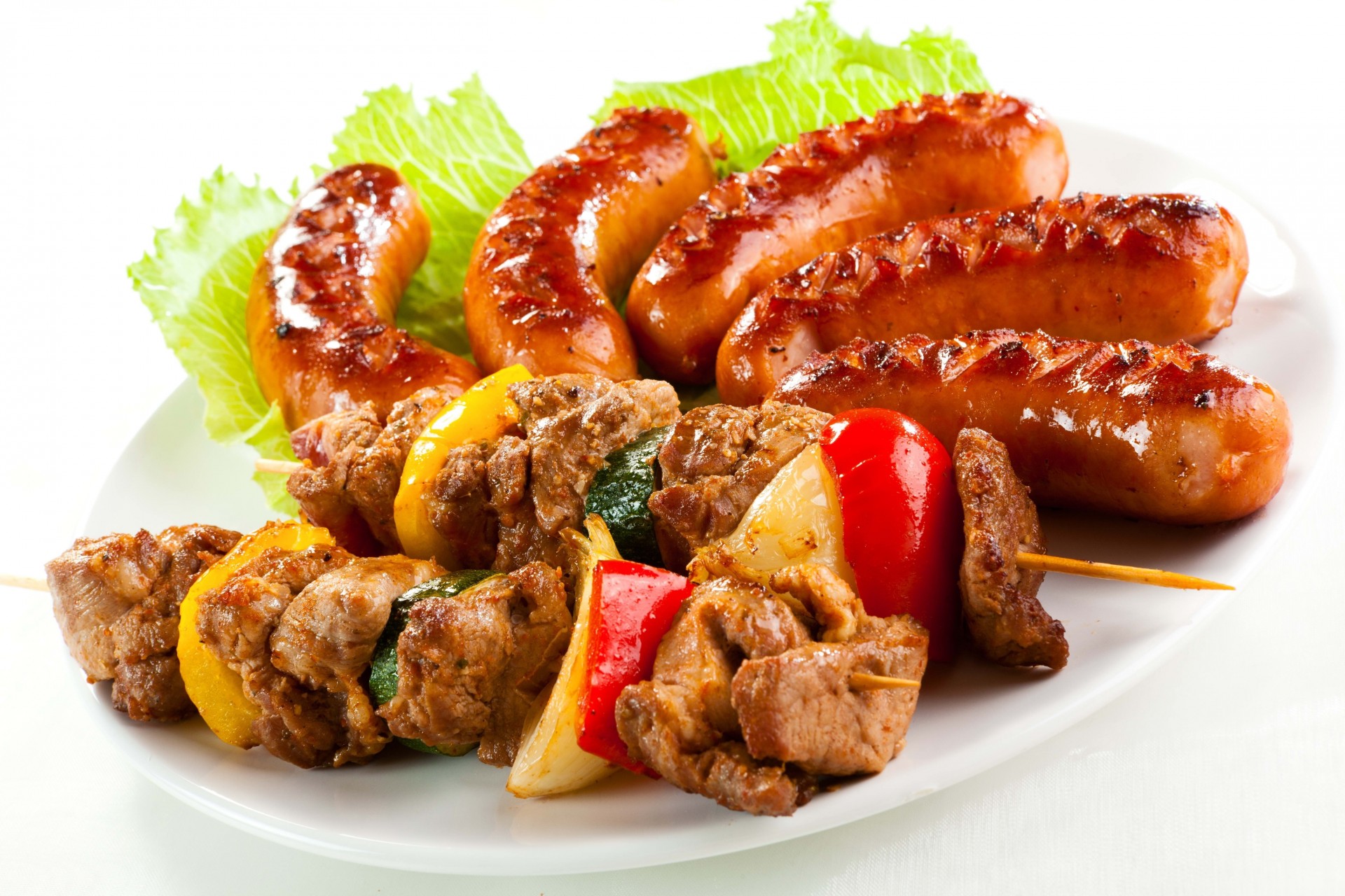 würstchen weißer hintergrund kohl tafel schaschlik