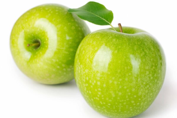 Wax apples with a speckled leaf