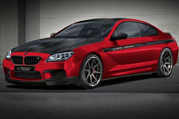 Hermoso coche deportivo rojo BMW Coupe