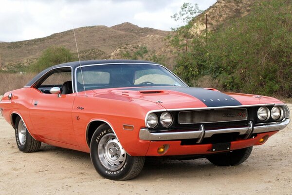 Dodge Challenger