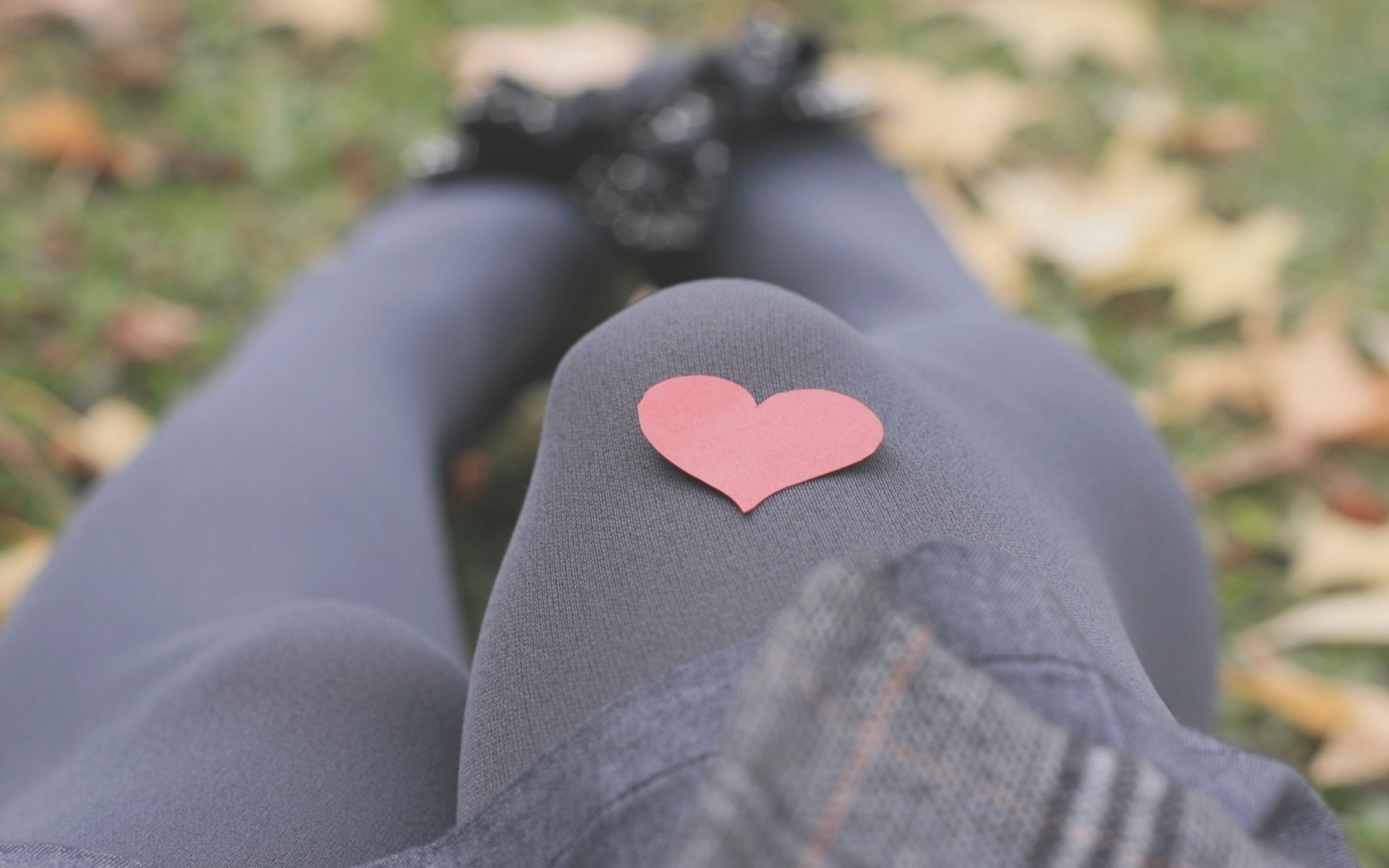 chica estado de ánimo pies corazón medias medias