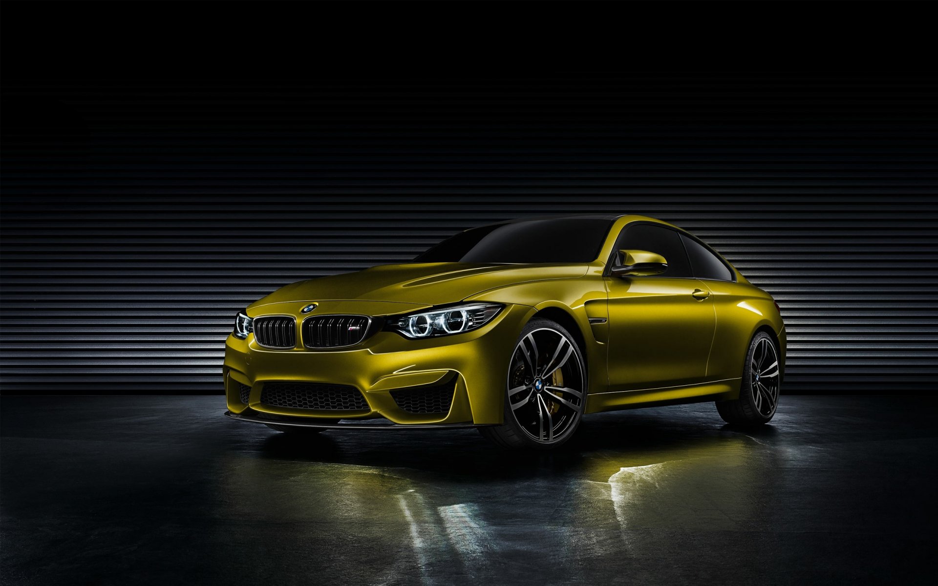 bmw m4 coupé concepto bmw dorado