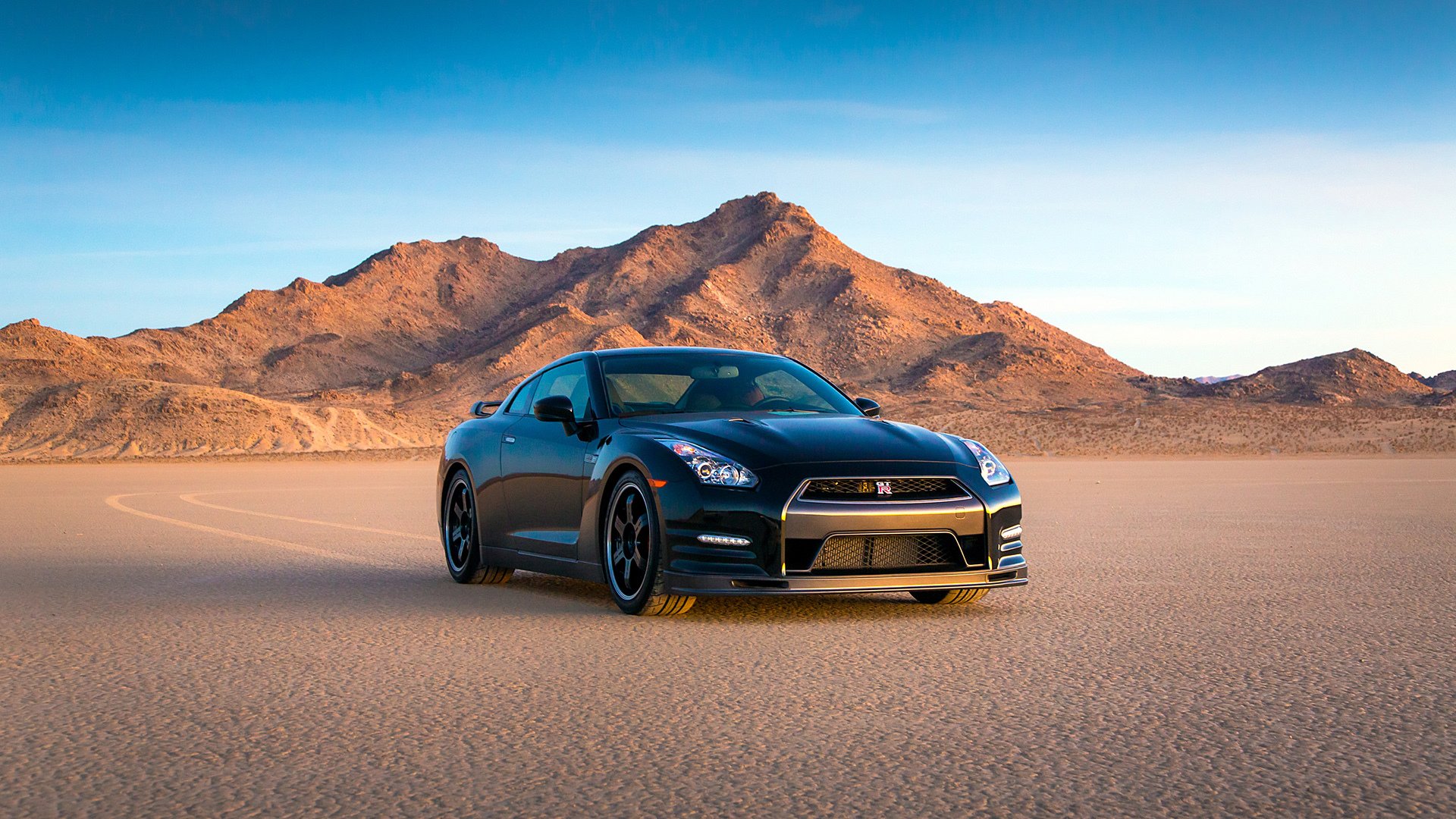 nissan gt-r 2014 édition de piste égoïste nissan gt-r noir voiture désert